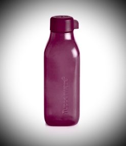 Botella Tupperware morada-DeFiestaEnCasa